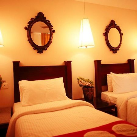 Hotel Highnest Singapperumalkovil Kültér fotó