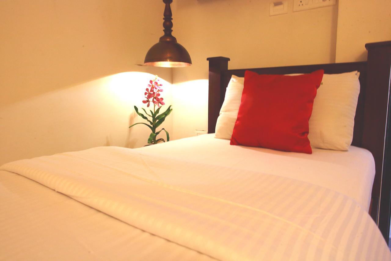 Hotel Highnest Singapperumalkovil Kültér fotó